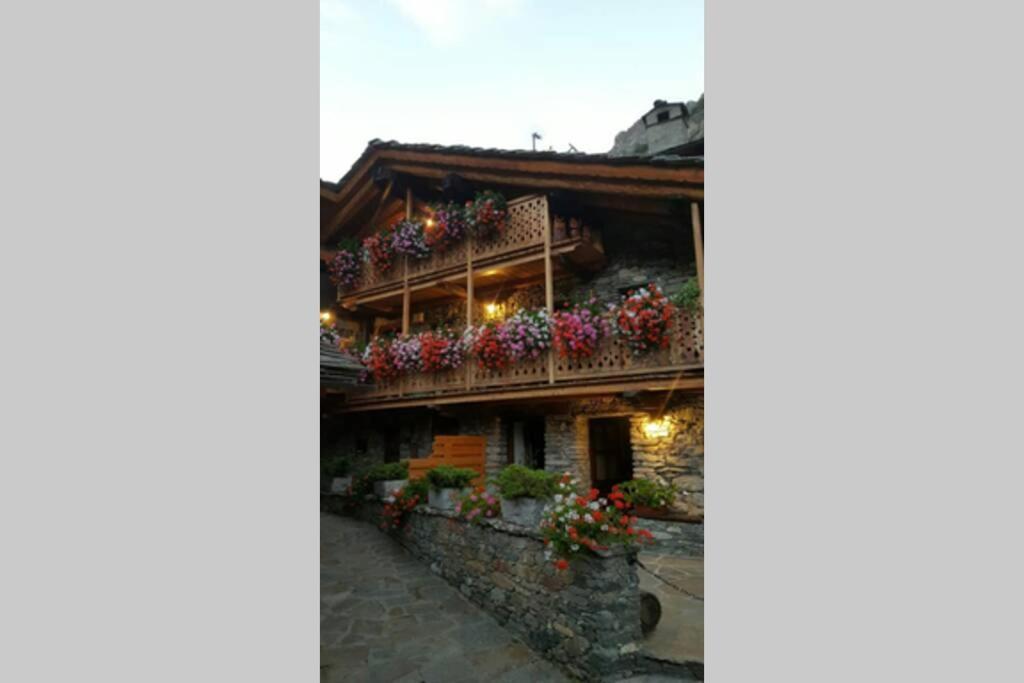 Maison Degioz ภายนอก รูปภาพ